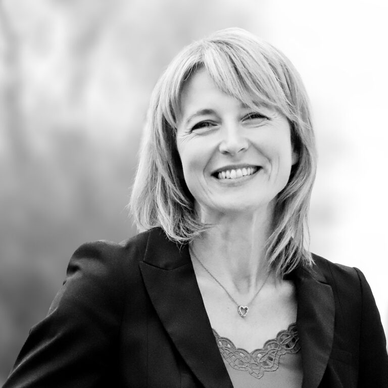Fabienne BUSCHÉ